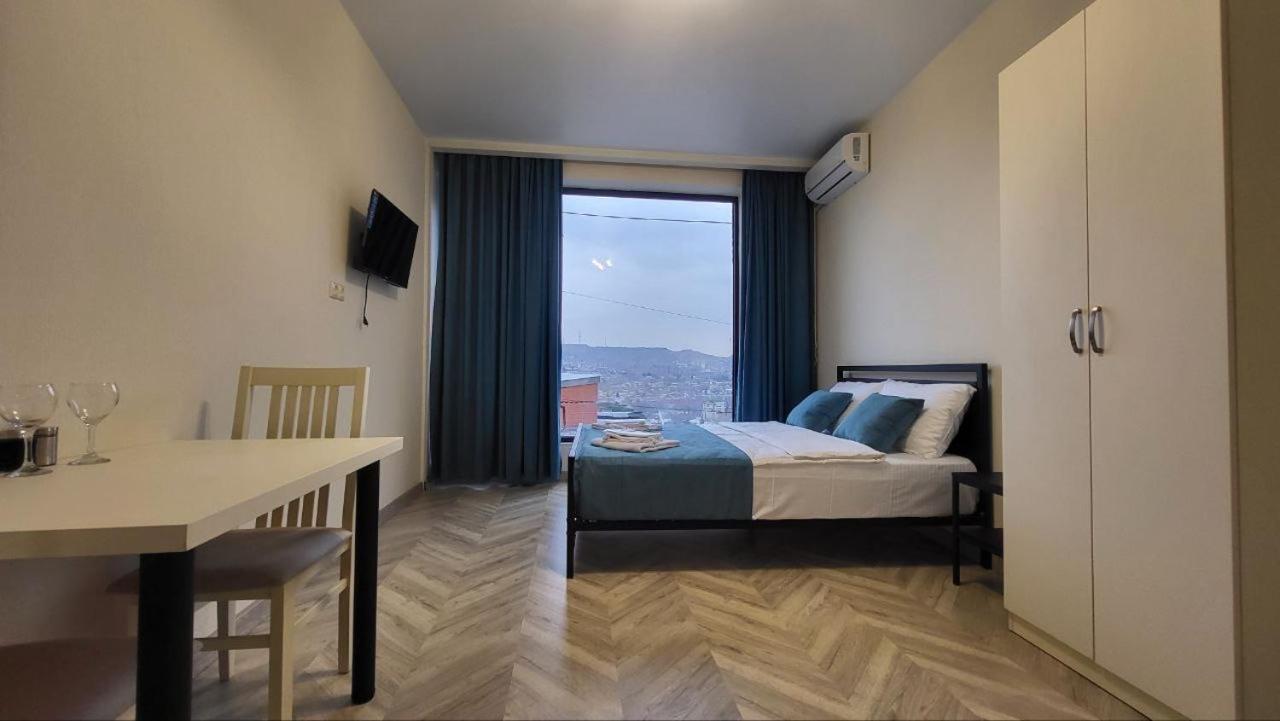 Brothers Apartments With Terrace In Old Tbilisi Buitenkant foto