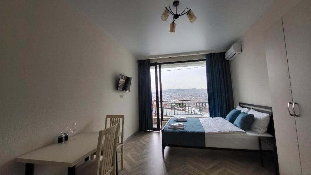 Brothers Apartments With Terrace In Old Tbilisi Buitenkant foto