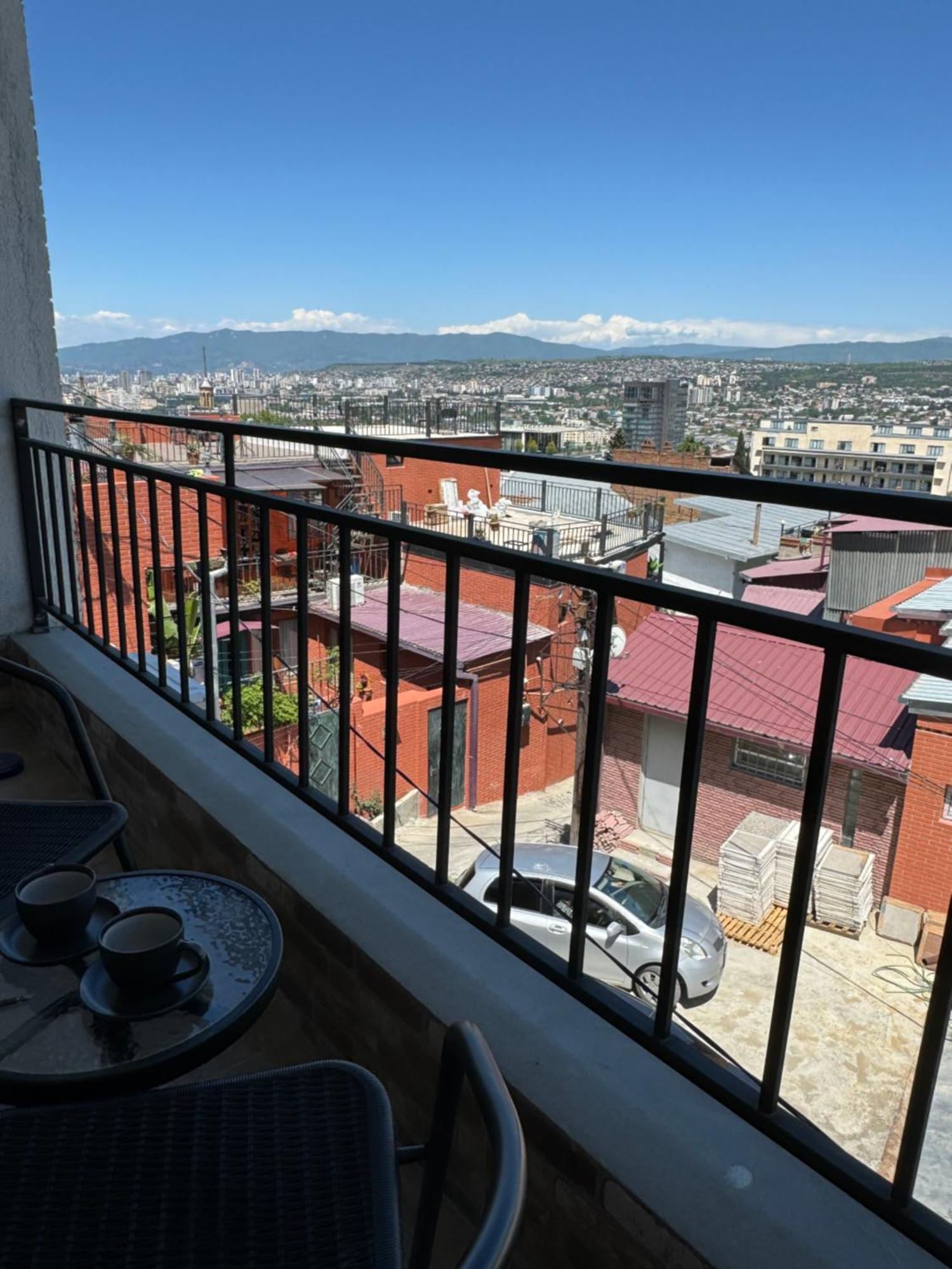 Brothers Apartments With Terrace In Old Tbilisi Buitenkant foto